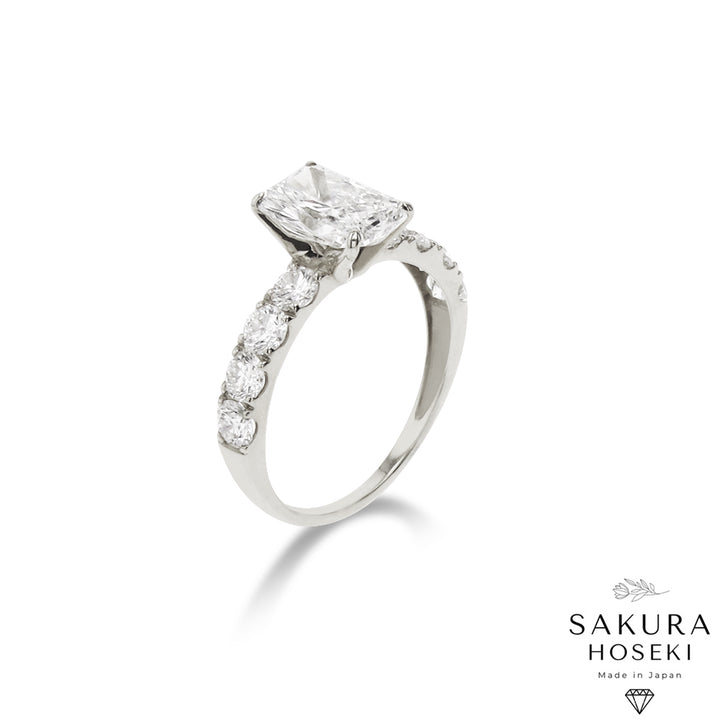 Radiant Ring White Gold