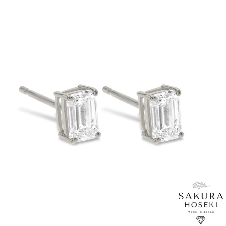 Emerald Studs White Gold