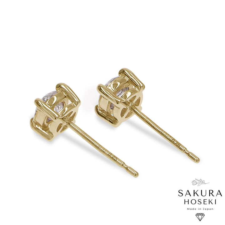 Studs Yellow Gold