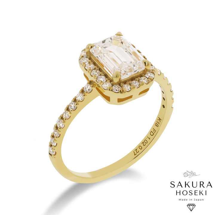 Emerald Ring Yellow Gold