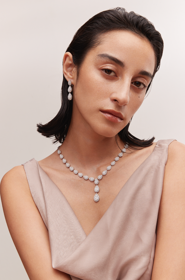 Pear Necklace White Gold
