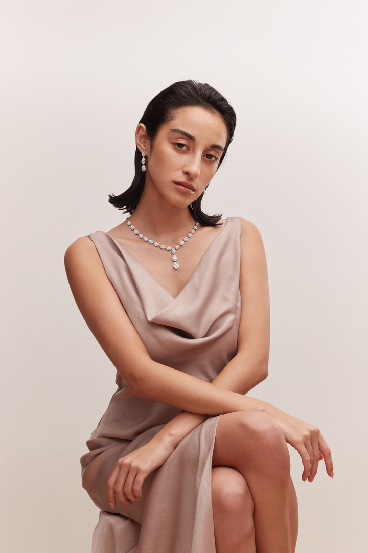 Pear Necklace White Gold