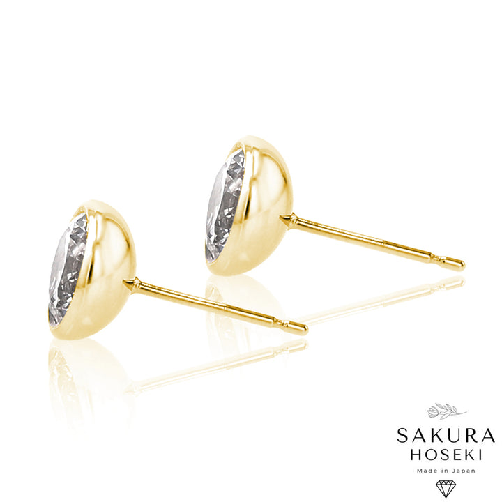 Bezel Studs Yellow Gold